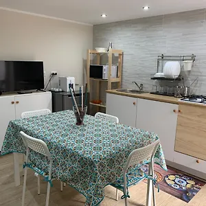 https://case-vacanza-sole-e-luna.catania-hotels.net